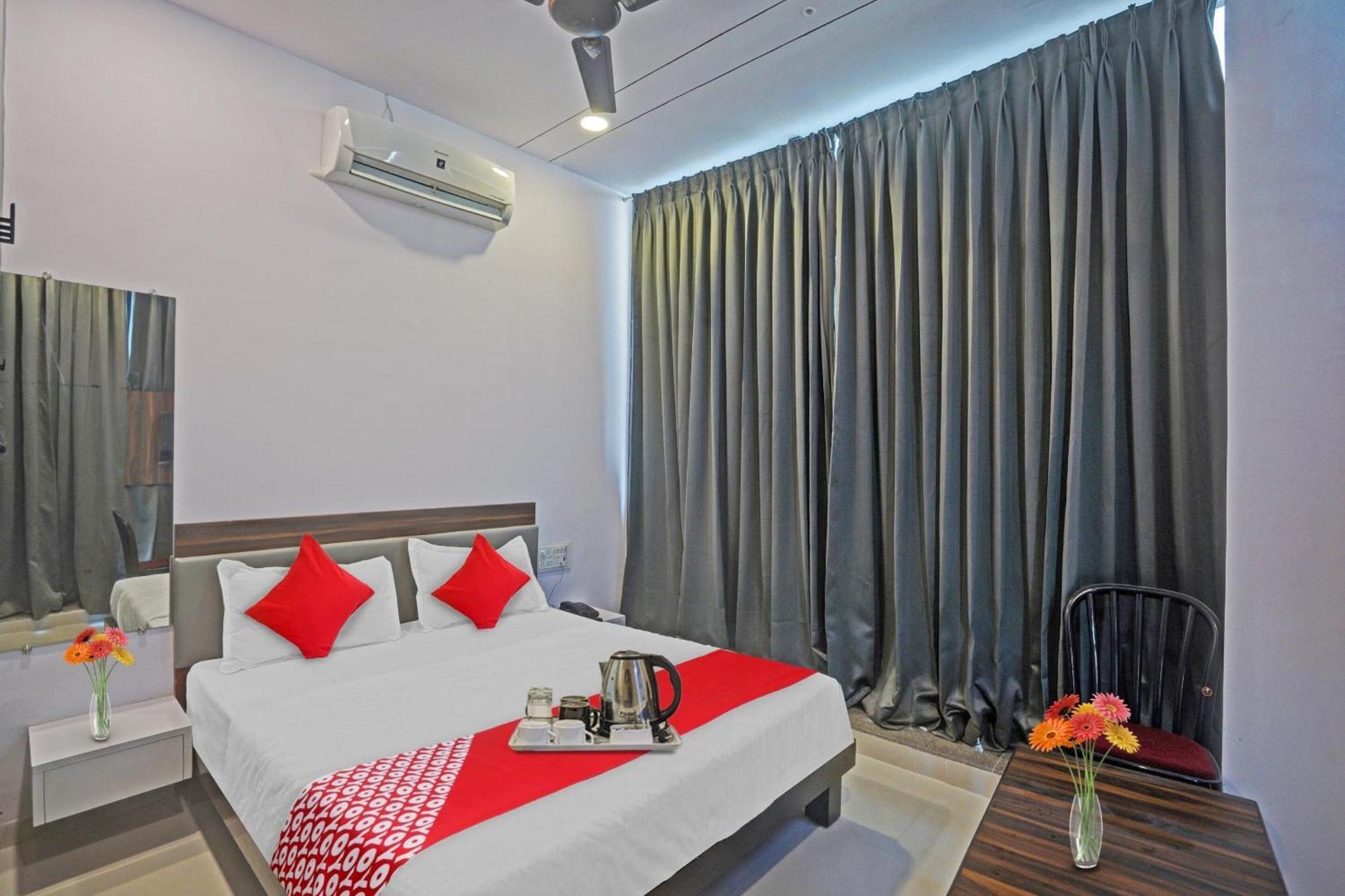 Hotel O Sky View สุรัต ภายนอก รูปภาพ